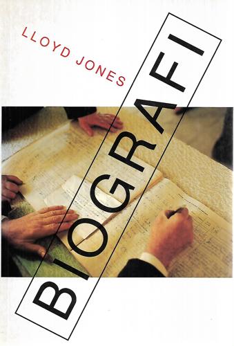 Biografi: An Albanian Quest by Lloyd Jones